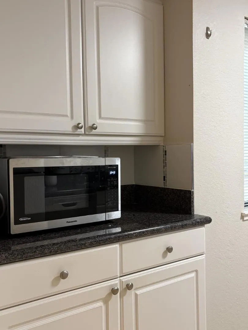 449 Alberto Way #131 Los Gatos, CA 95032