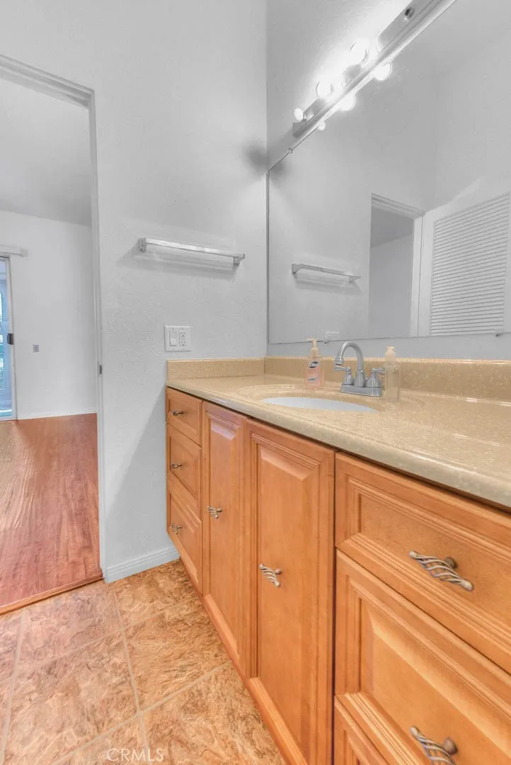 28307 Paseo Grande Menifee, CA 92586
