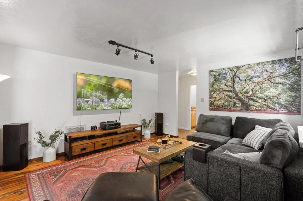 8946 Alpine Road La Honda, CA 94020