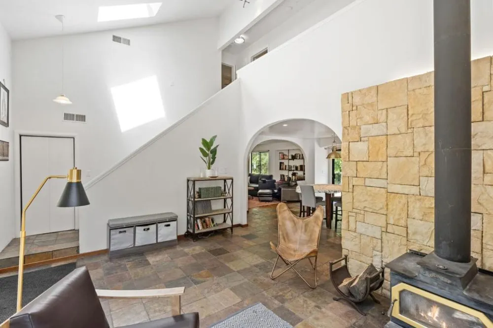 8946 Alpine Road La Honda, CA 94020