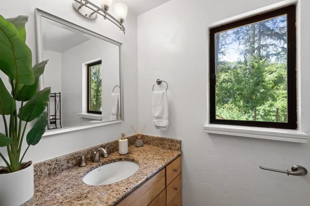 8946 Alpine Road La Honda, CA 94020