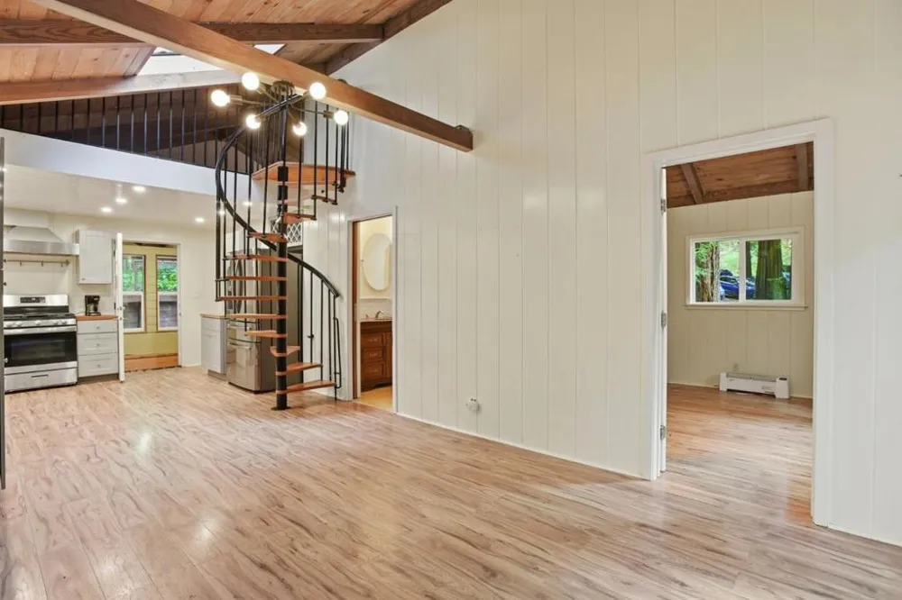 155 Redwood Avenue Pescadero, CA 94060