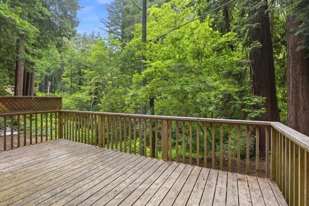 155 Redwood Avenue Pescadero, CA 94060
