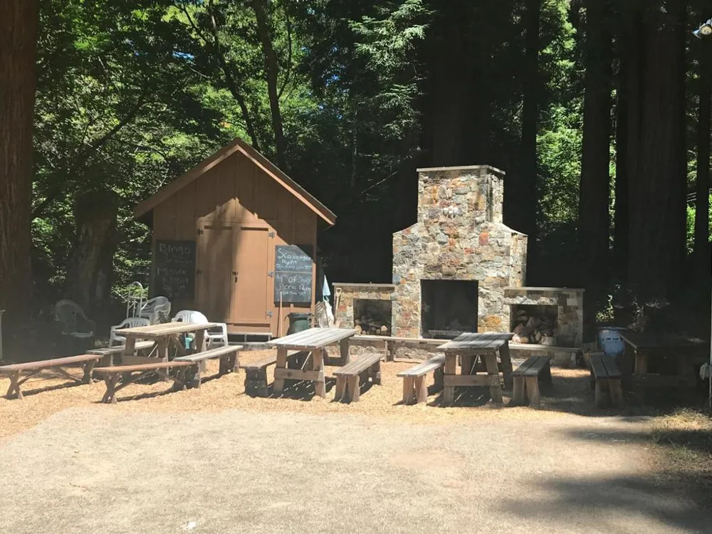155 Redwood Avenue Pescadero, CA 94060