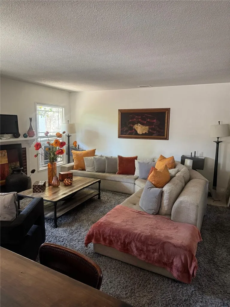 1345 E Romneya Anaheim, CA 92805