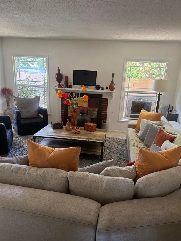 1345 E Romneya Anaheim, CA 92805