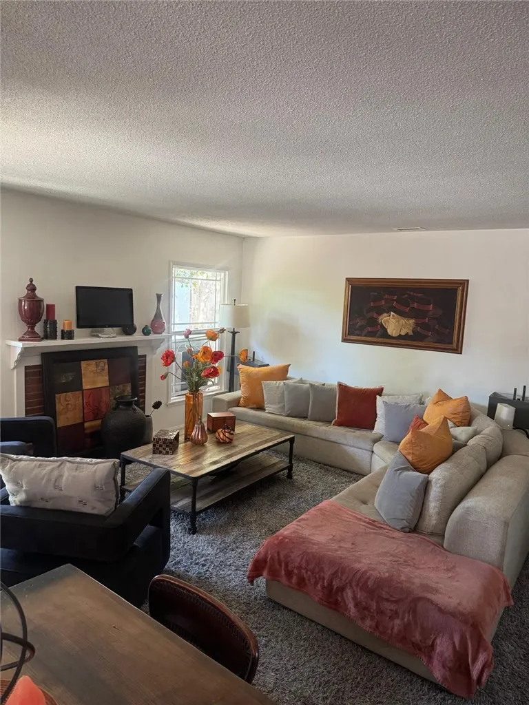 1345 E Romneya Anaheim, CA 92805