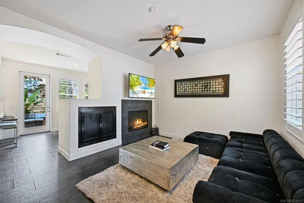 13295 Calle Del Campo #5 San Diego, CA 92129