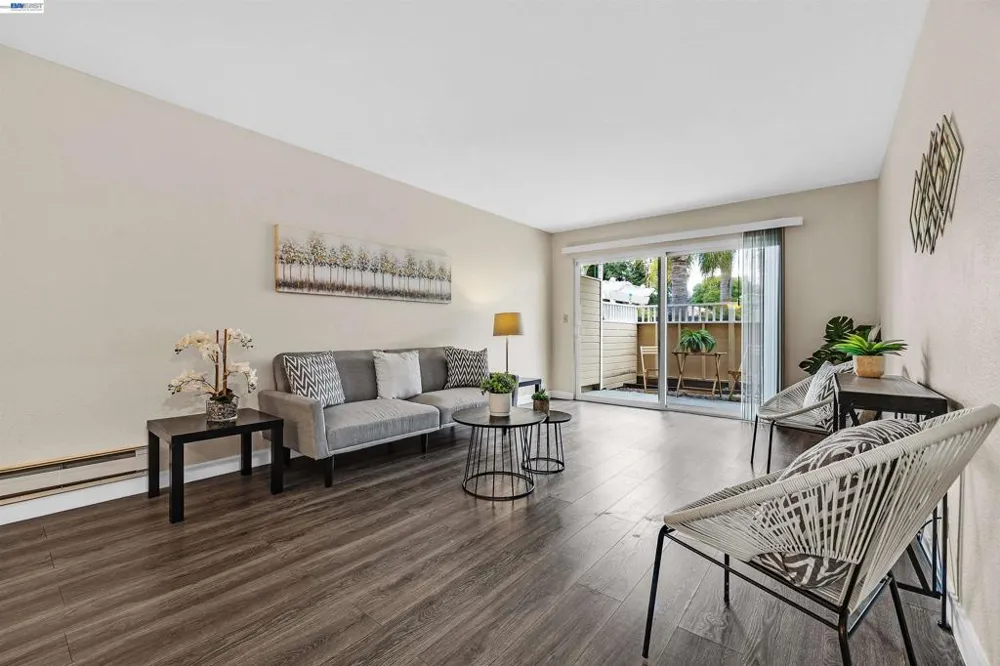1570 165Th Ave #104 San Leandro, CA 94578