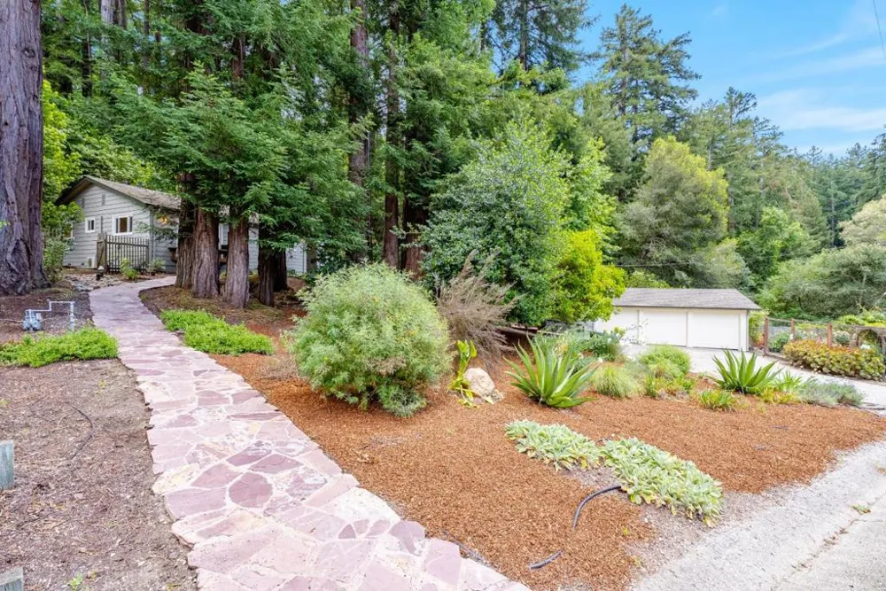 106 Hidden Drive Scotts Valley, CA 95066