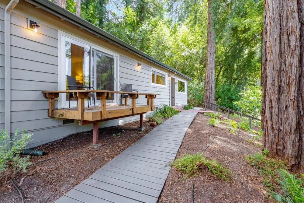 106 Hidden Drive Scotts Valley, CA 95066