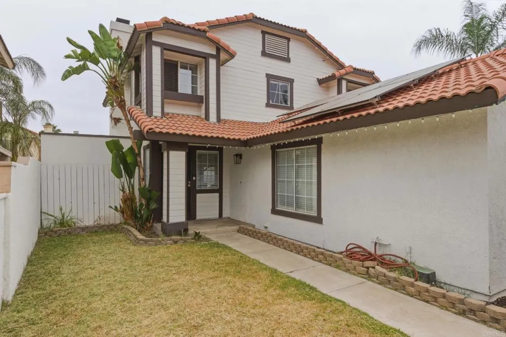 754 Manecita Circle Perris, CA 92571