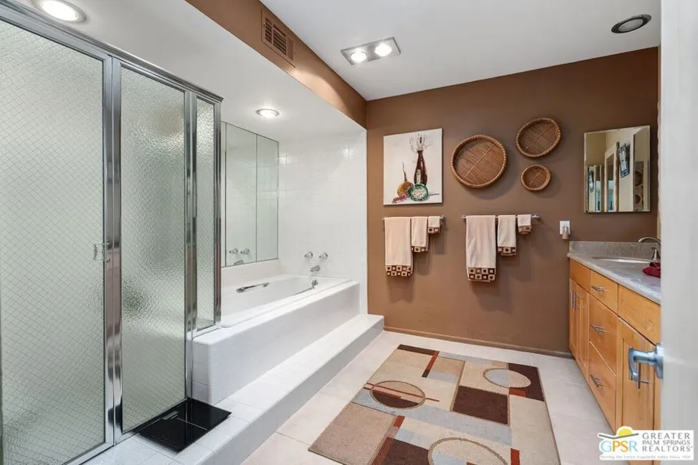 2062 S Chico Drive Palm Springs, CA 92264