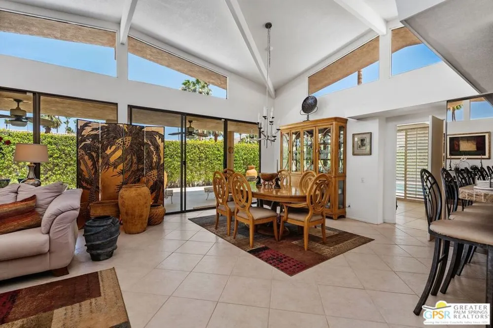2062 S Chico Drive Palm Springs, CA 92264