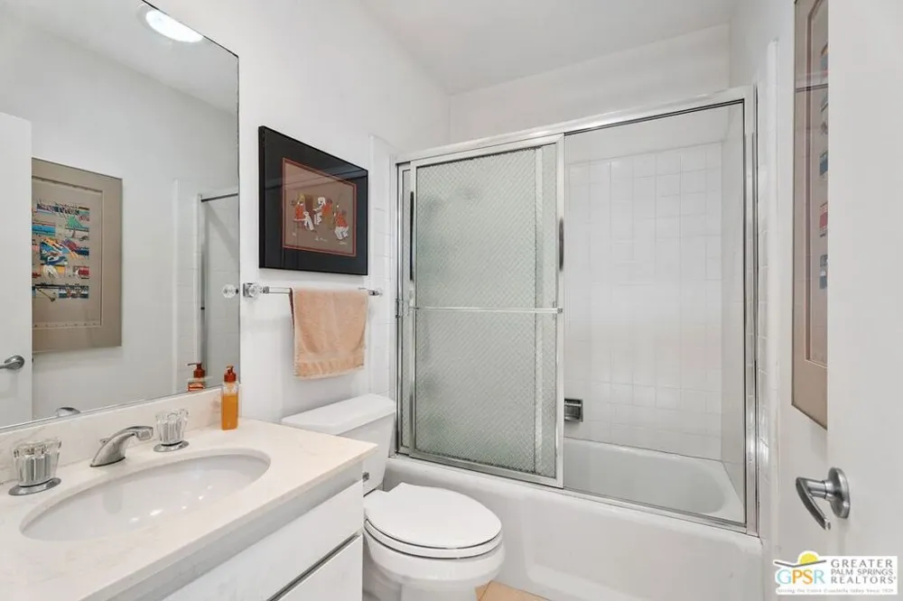 2062 S Chico Drive Palm Springs, CA 92264