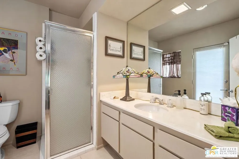 2062 S Chico Drive Palm Springs, CA 92264