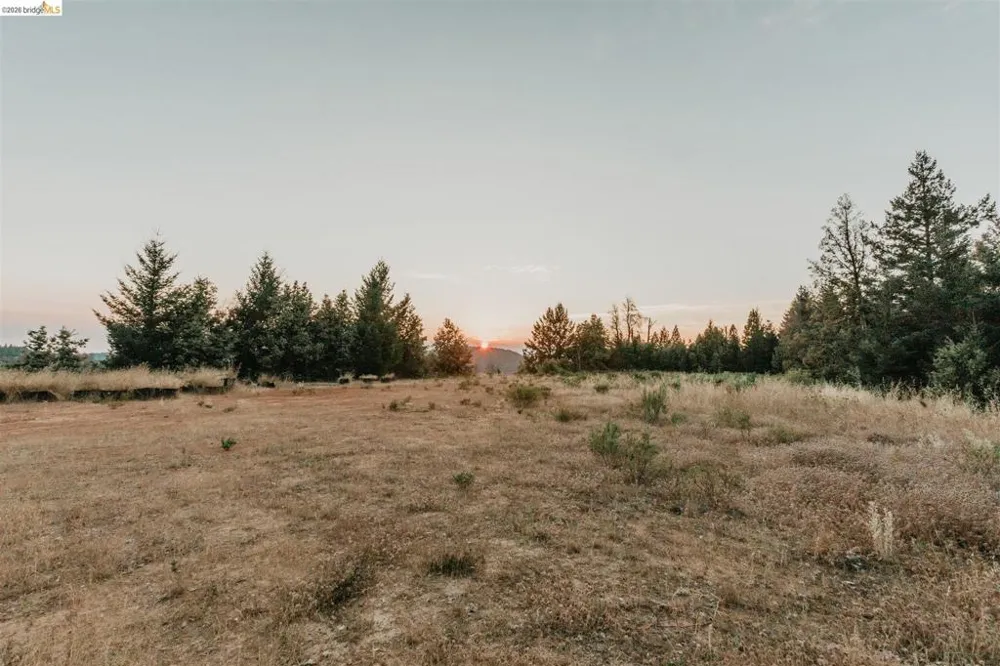 49100 WICKERSHAM ROAD Geyserville, CA 95441