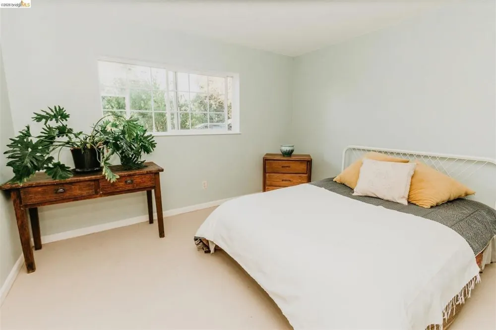 49100 WICKERSHAM ROAD Geyserville, CA 95441