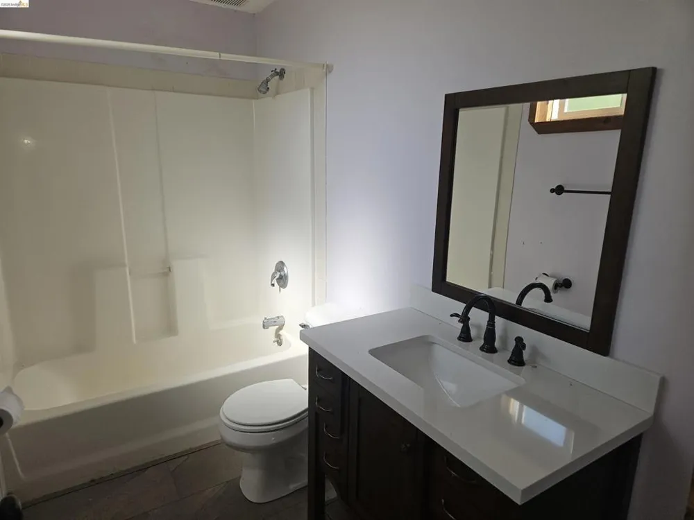 49100 WICKERSHAM ROAD Geyserville, CA 95441