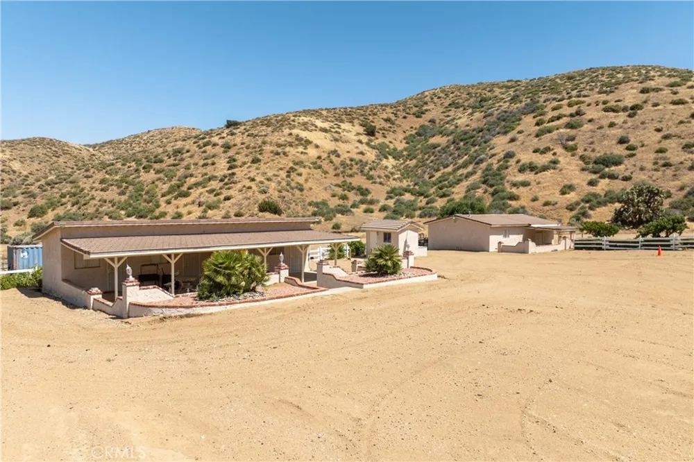 5801 Hacienda Ranch Palmdale, CA 93551