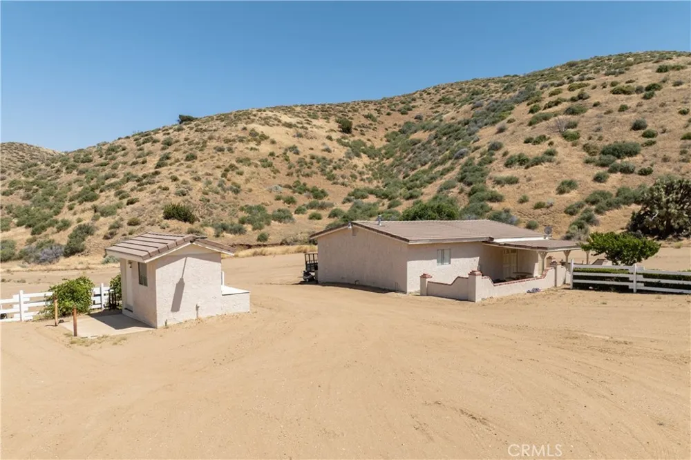 5801 Hacienda Ranch Palmdale, CA 93551