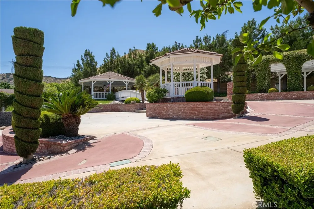 5801 Hacienda Ranch Palmdale, CA 93551
