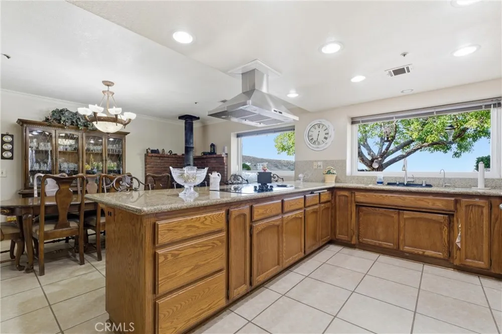 5801 Hacienda Ranch Palmdale, CA 93551