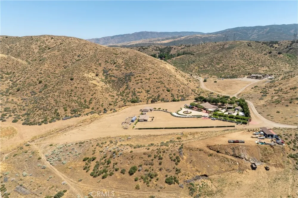 5801 Hacienda Ranch Palmdale, CA 93551