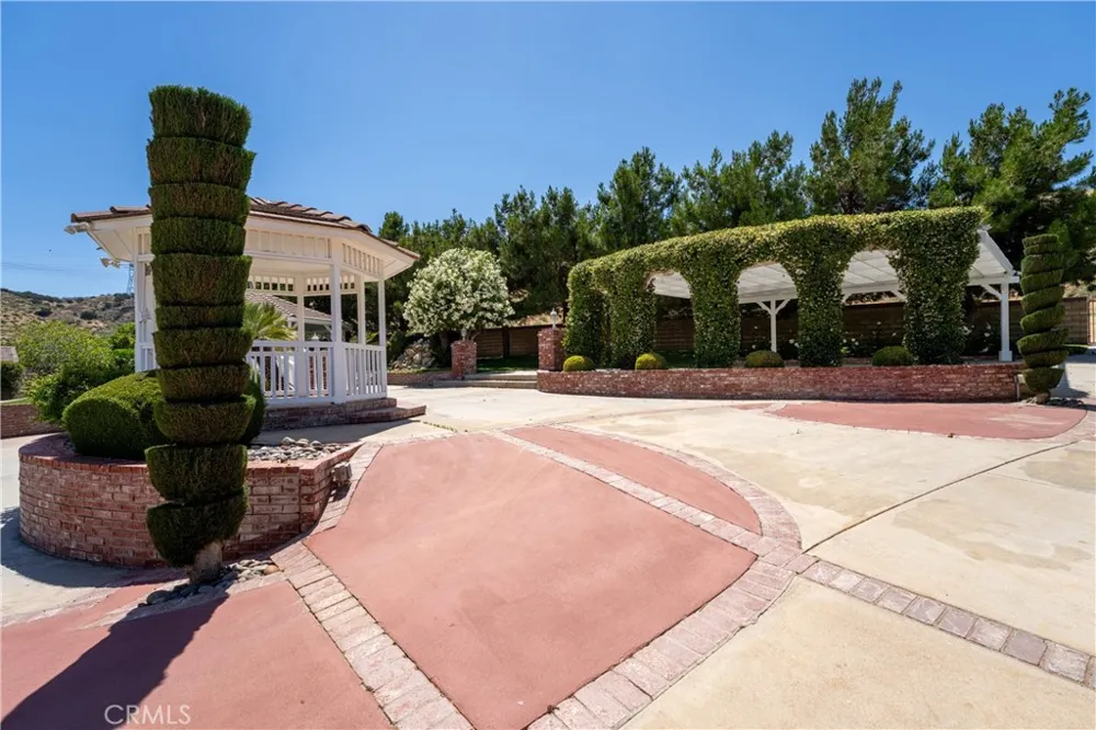 5801 Hacienda Ranch Palmdale, CA 93551