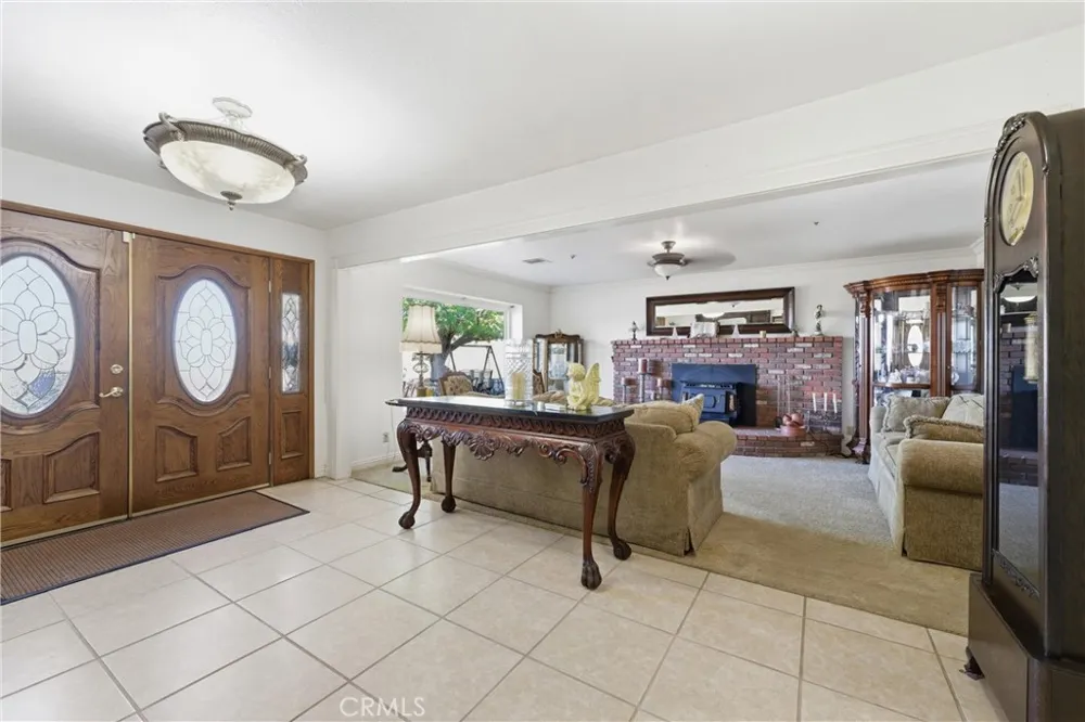 5801 Hacienda Ranch Palmdale, CA 93551