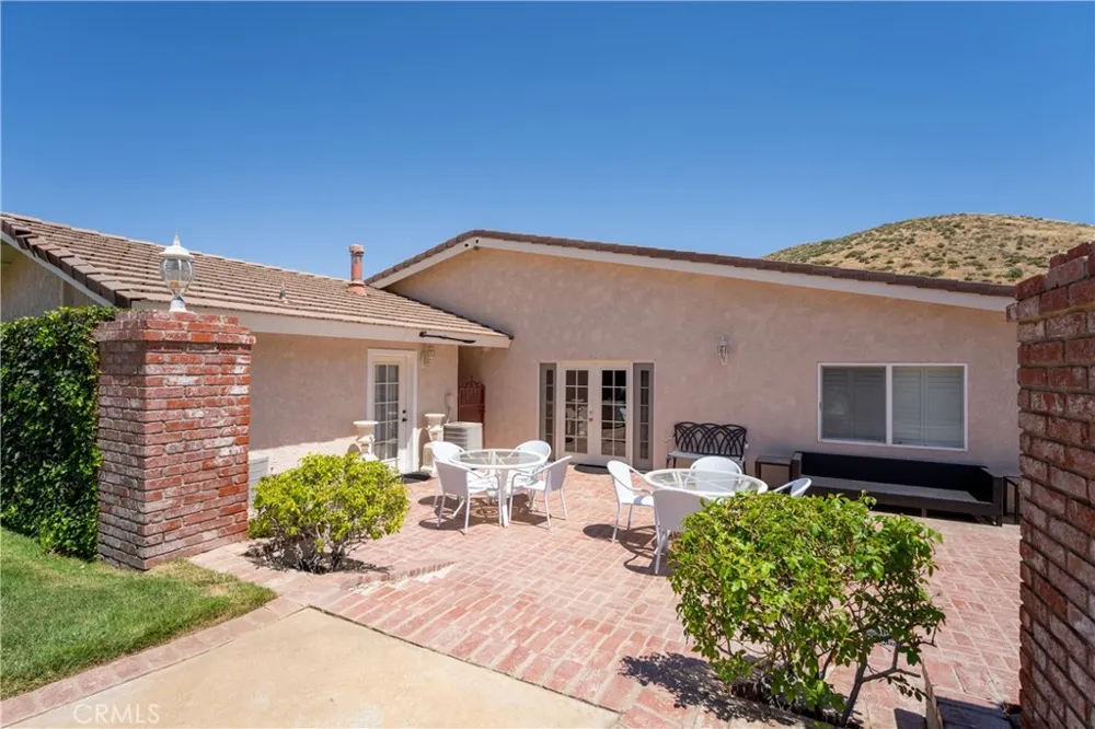 5801 Hacienda Ranch Palmdale, CA 93551