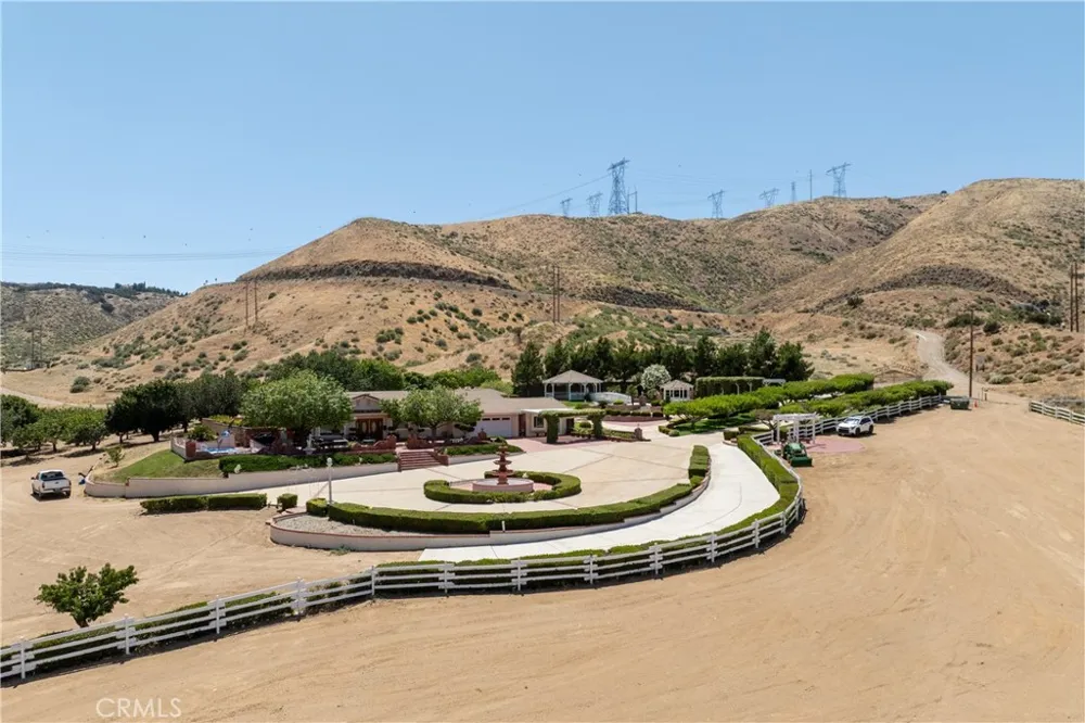 5801 Hacienda Ranch Palmdale, CA 93551