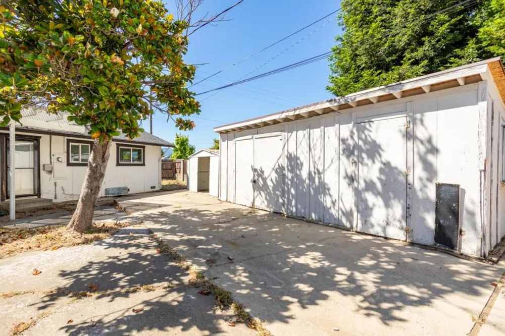 3400 Panorama Drive Redding, CA 96003