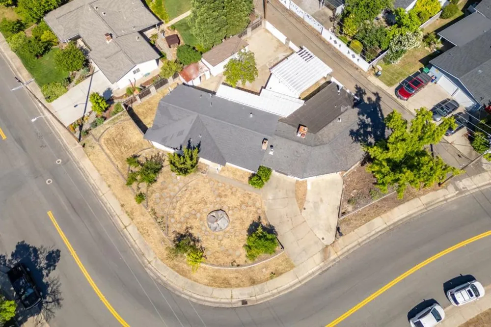 3400 Panorama Drive Redding, CA 96003