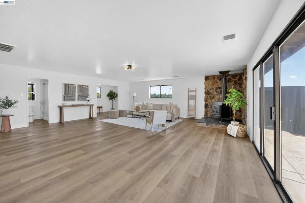 4260 W Kenner Rd Tracy, CA 95304