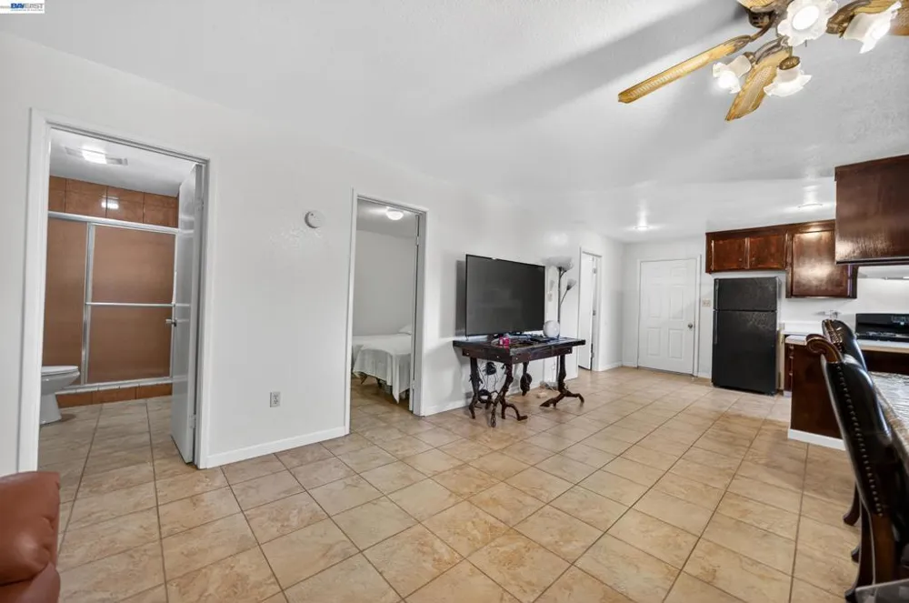 4260 W Kenner Rd Tracy, CA 95304