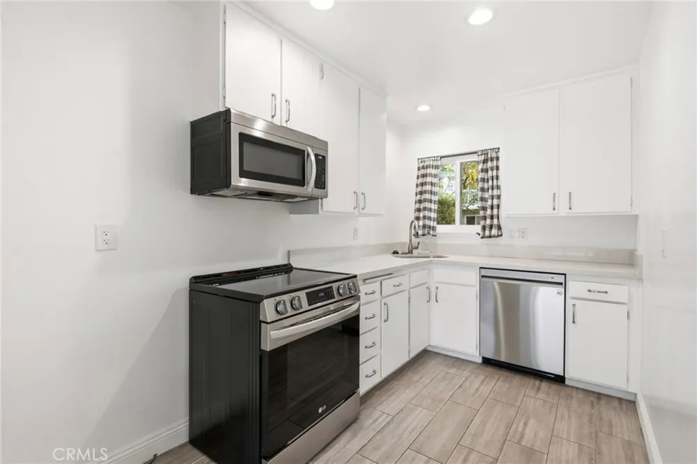 24836 Lakefield Street Lake Forest, CA 92630