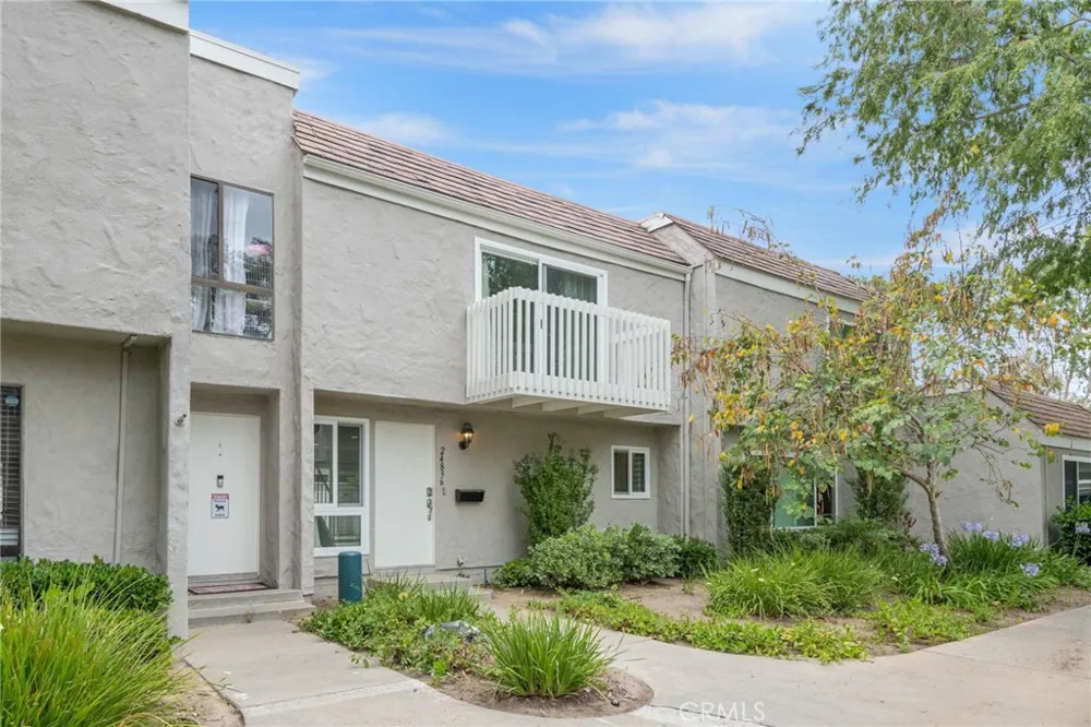 24836 Lakefield Street Lake Forest, CA 92630