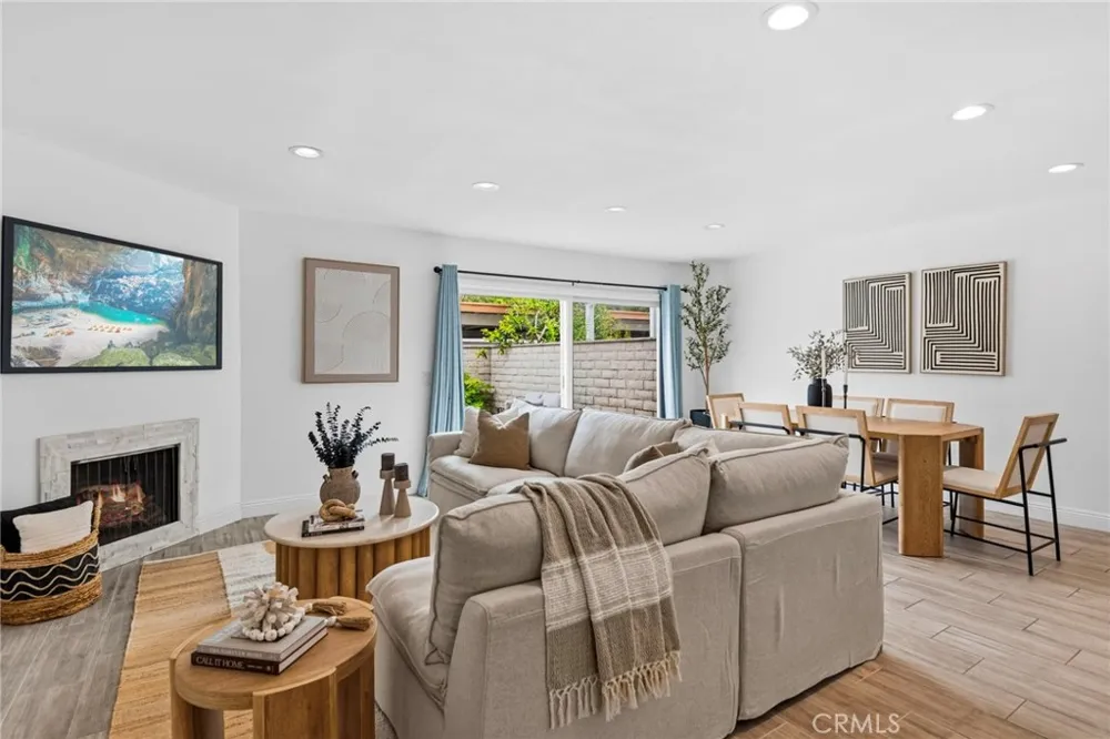 24836 Lakefield Street Lake Forest, CA 92630