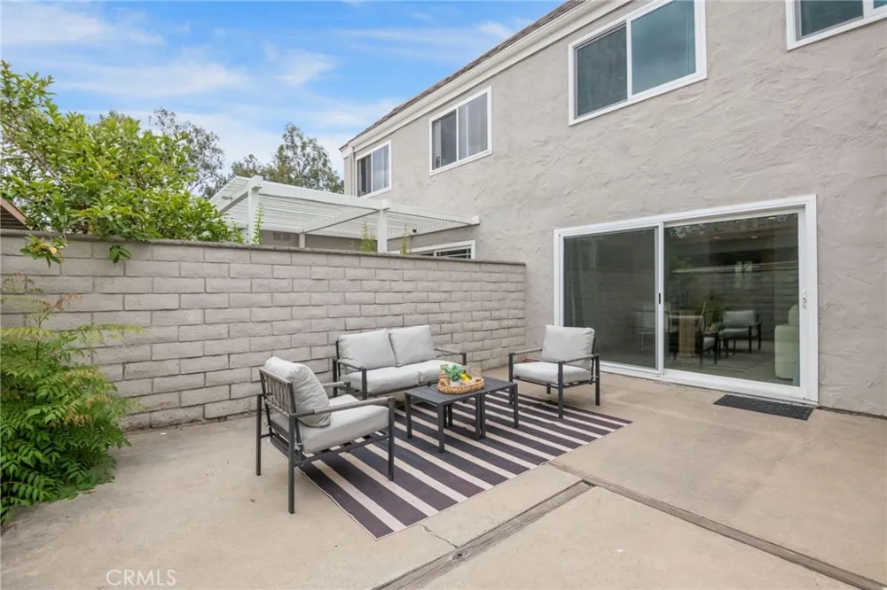 24836 Lakefield Street Lake Forest, CA 92630