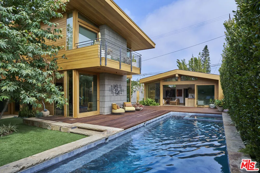 746 Milwood Avenue Venice, CA 90291