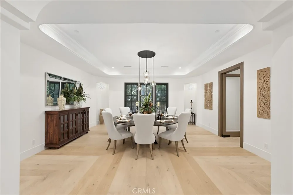 339 W Longden Avenue Arcadia, CA 91007