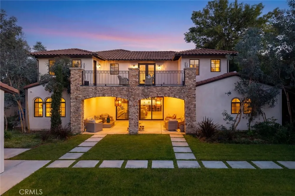 339 W Longden Avenue Arcadia, CA 91007