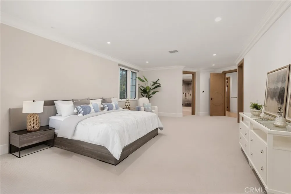 339 W Longden Avenue Arcadia, CA 91007