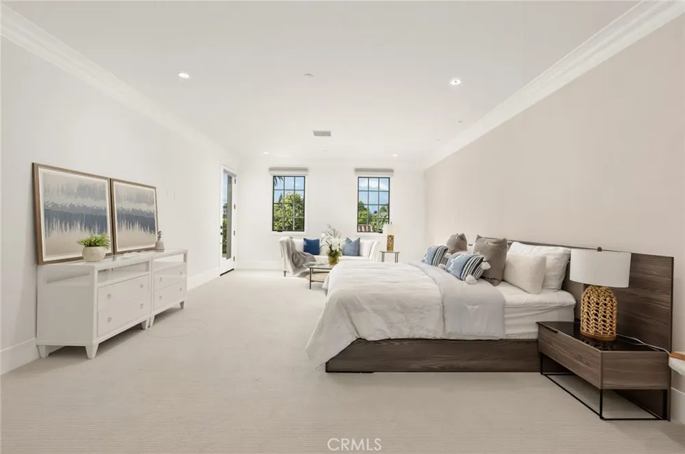 339 W Longden Avenue Arcadia, CA 91007