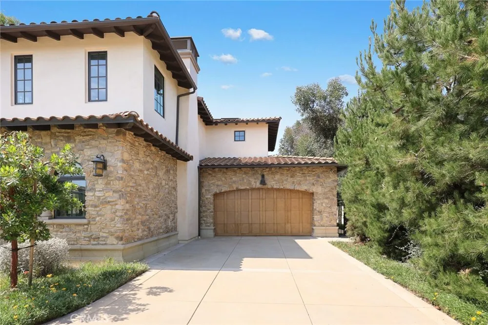 339 W Longden Avenue Arcadia, CA 91007