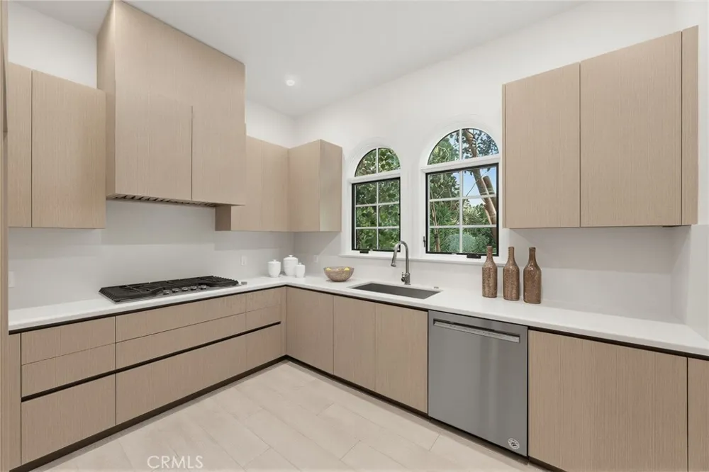 339 W Longden Avenue Arcadia, CA 91007