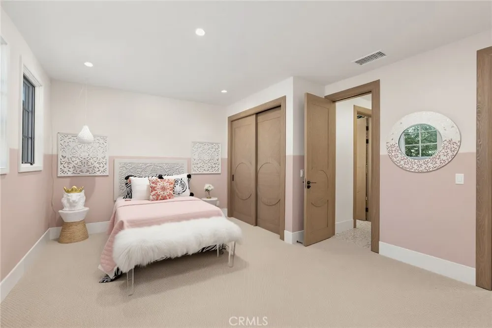 339 W Longden Avenue Arcadia, CA 91007