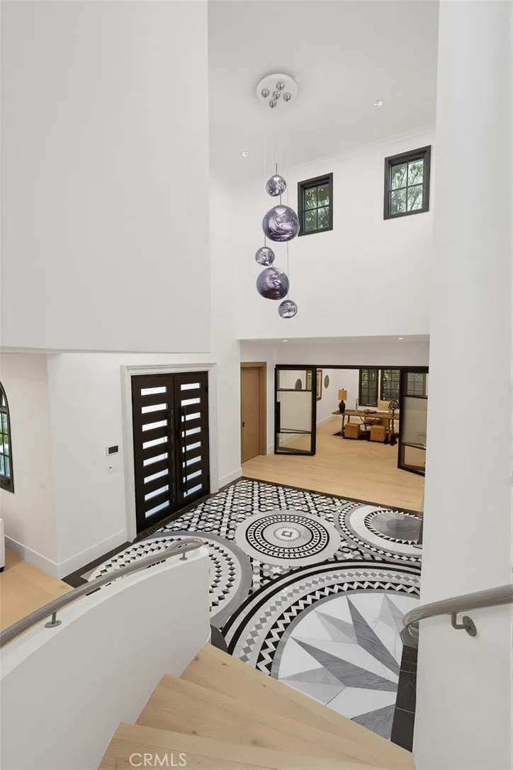 339 W Longden Avenue Arcadia, CA 91007