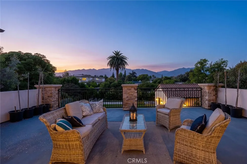 339 W Longden Avenue Arcadia, CA 91007